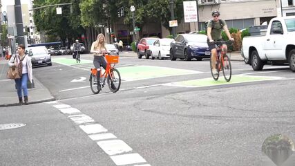 Topless Hottie Shows Big Natural Tits